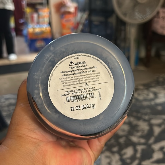 NWT Yankee Candle North Pole Hideaway - Picture 5 of 8